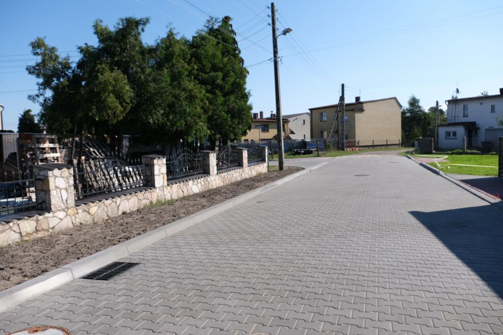 odbiór przebudowy ulicy Zagłoby w Jędrysku